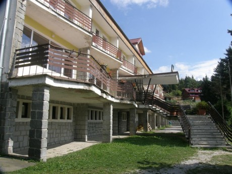 Hotel Priehrada, Dedinky
